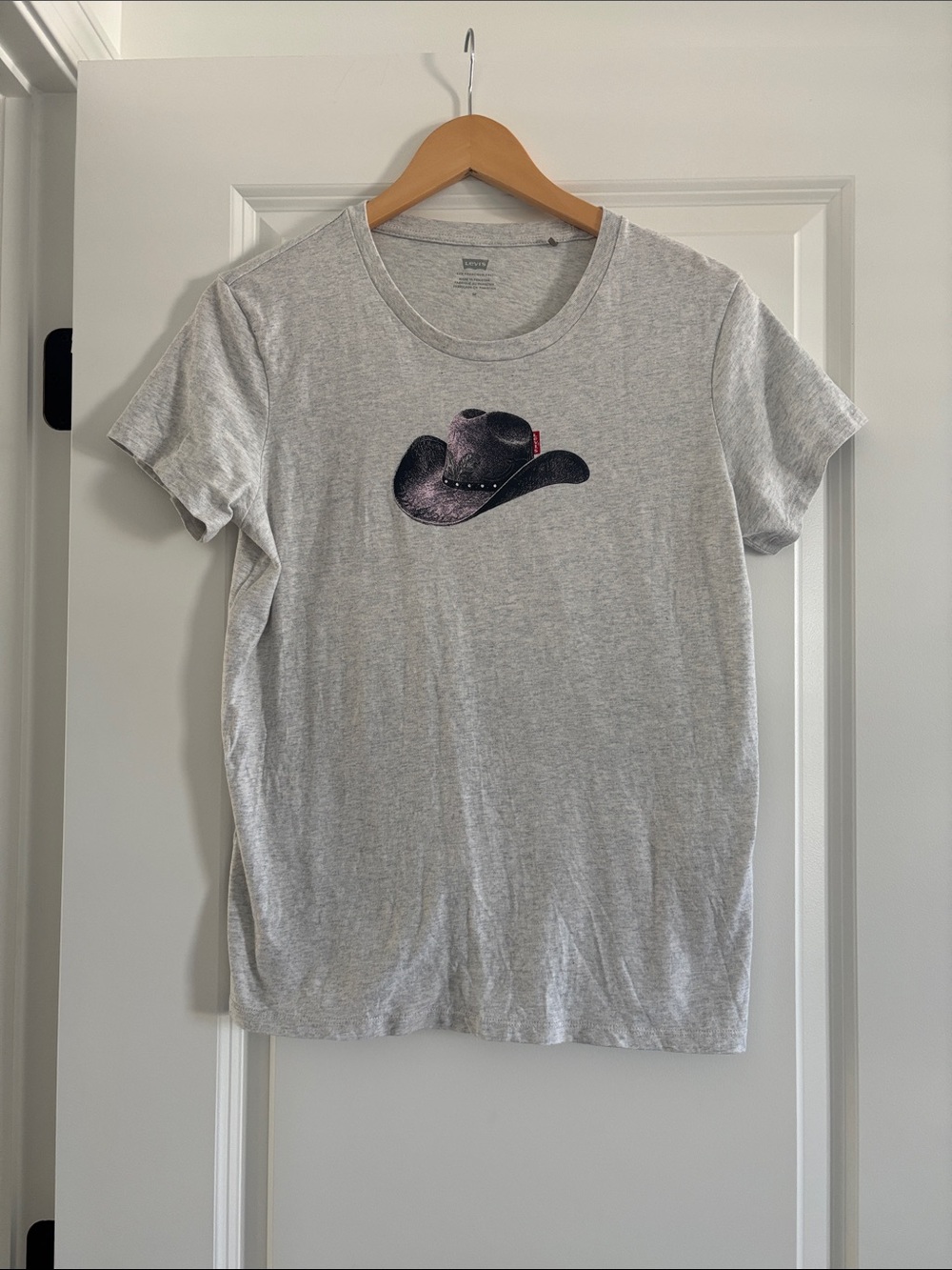 Levi’s Cowboy Hat T-shirt
